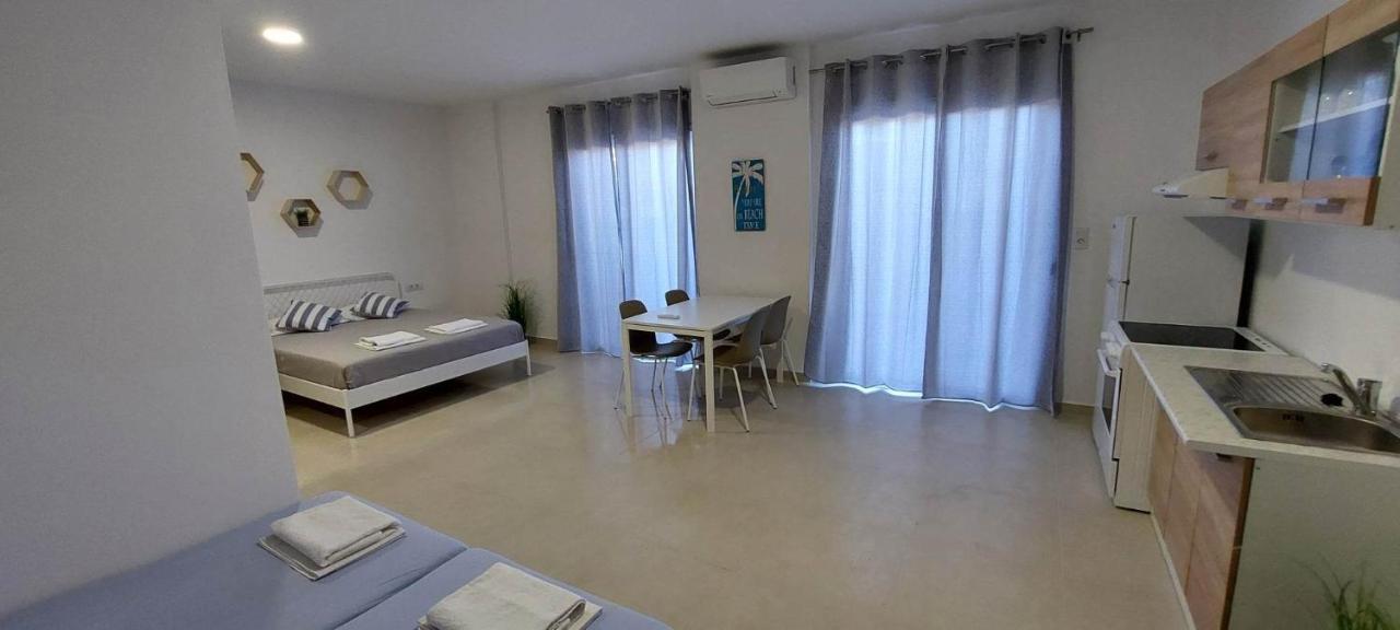 Telhinis Hotel