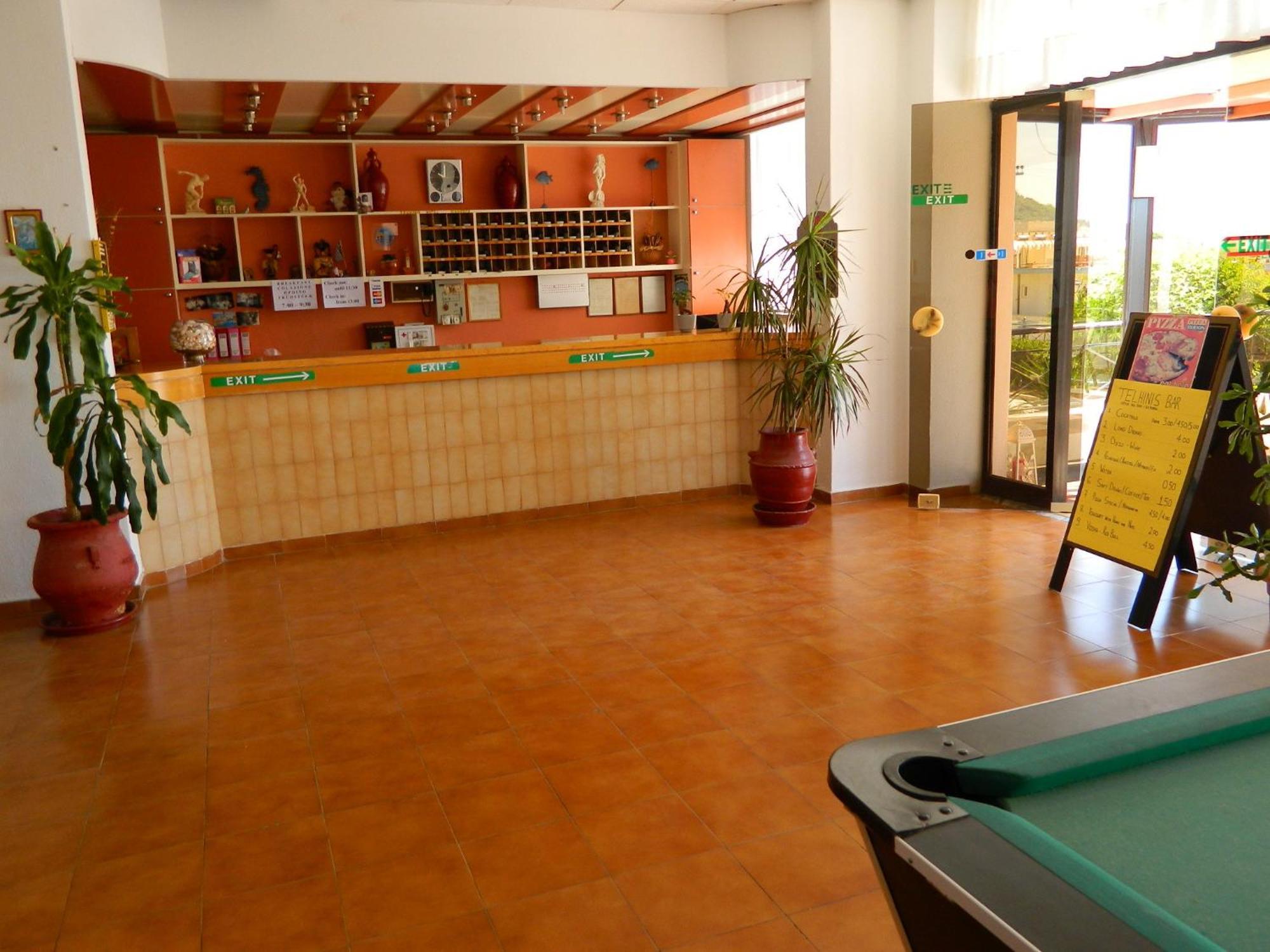 Hotel Telhinis 2*