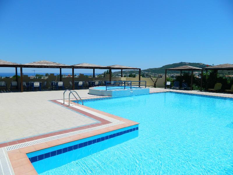Telhinis